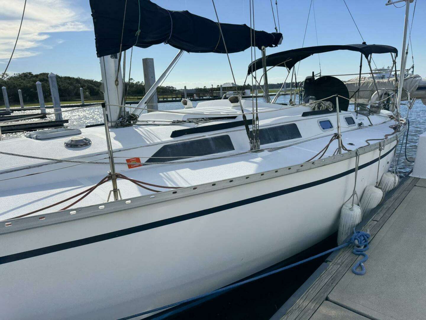 1989 Hunter 40 Hunter Legend - Image 17