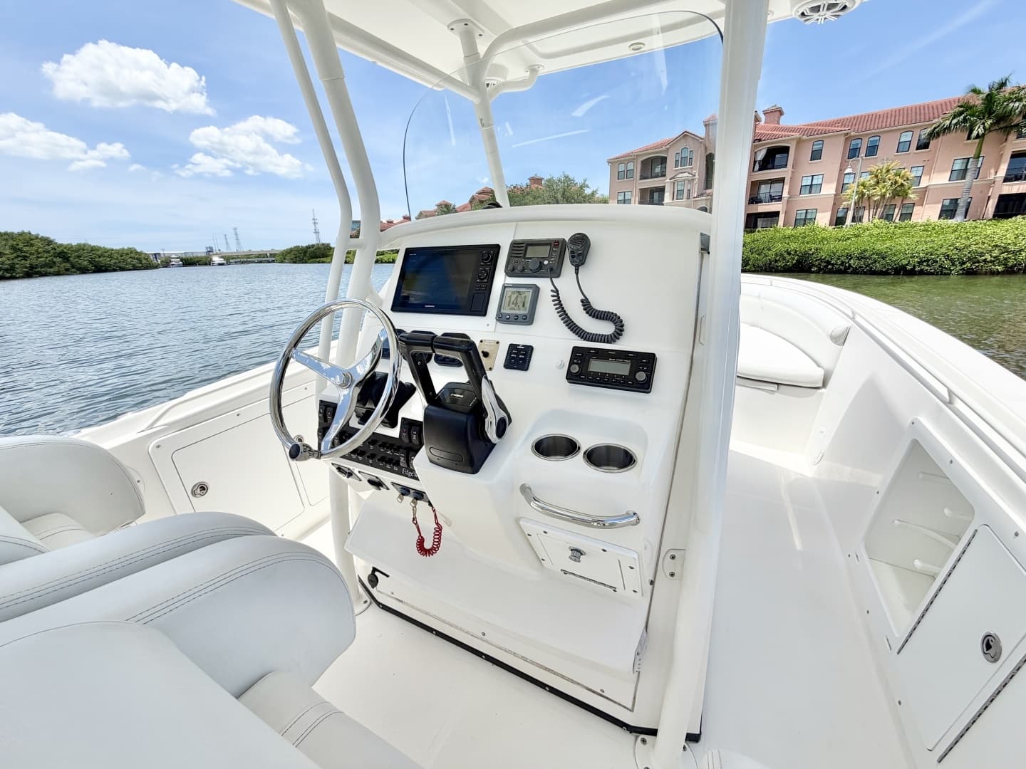 2007 Edgewater 268 CC - Image 17