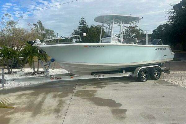 2021 Sportsman 232 Platinum Center Console - Image 1