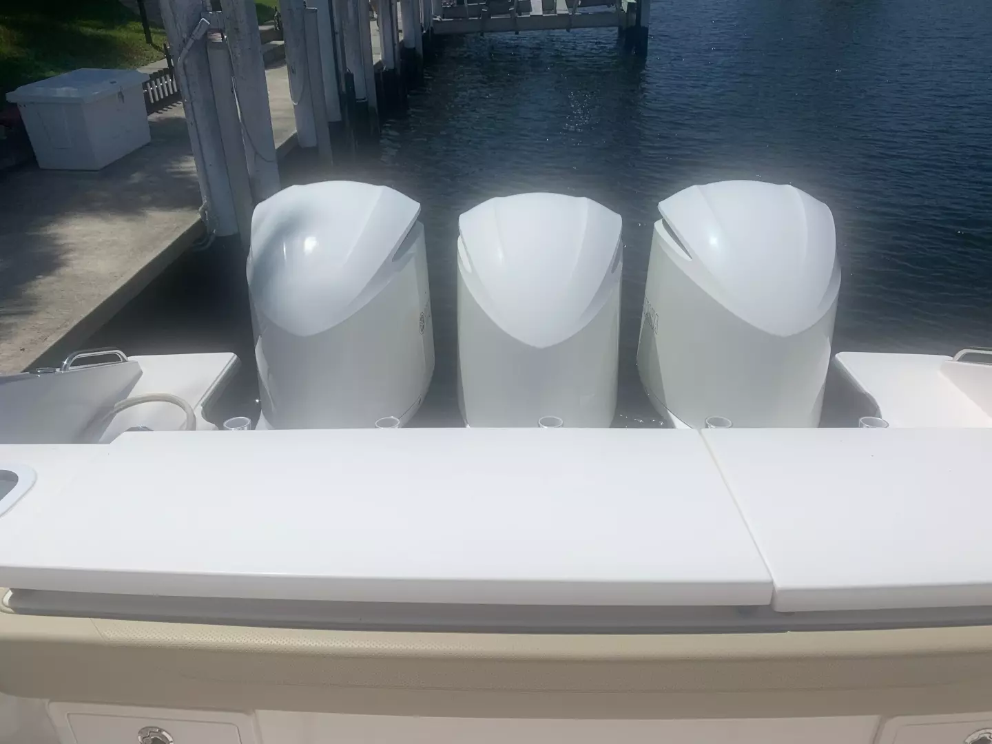 2017 Pursuit S 408 - Image 6