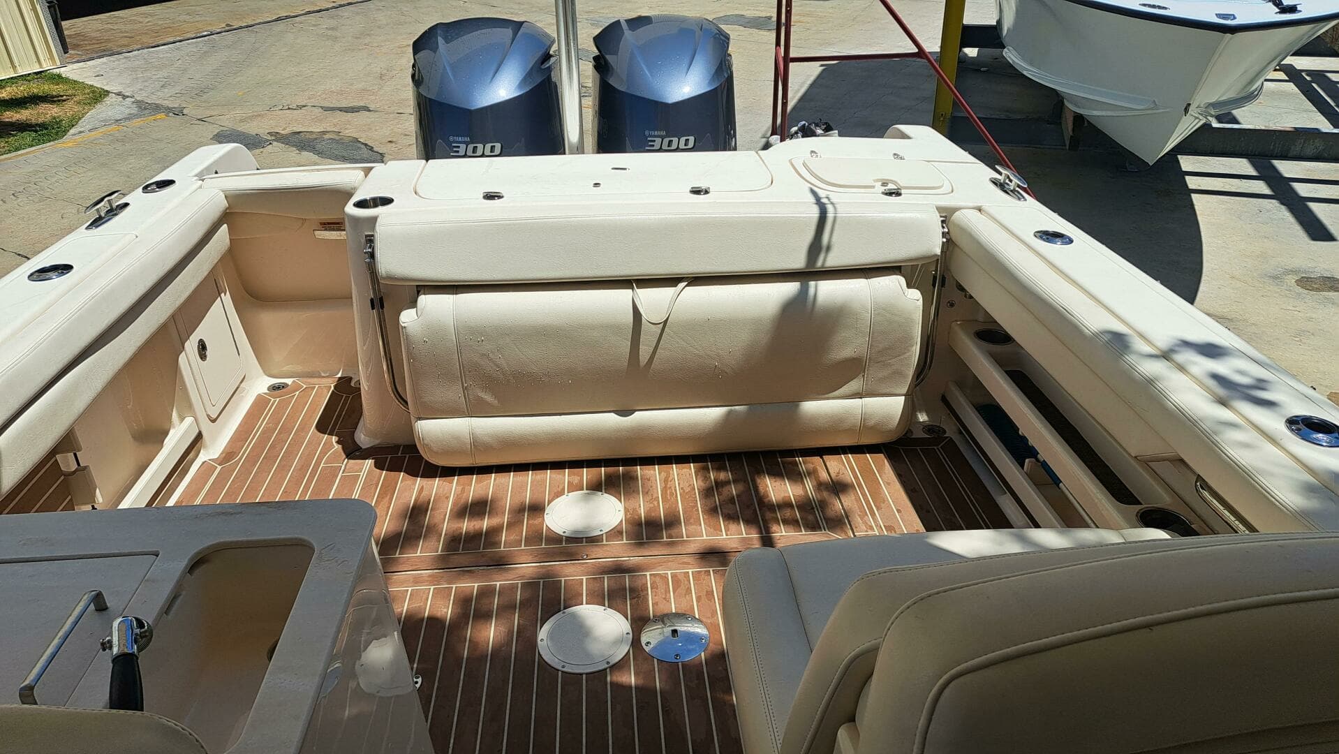 2018 Grady-White Freedom 285 - Image 31
