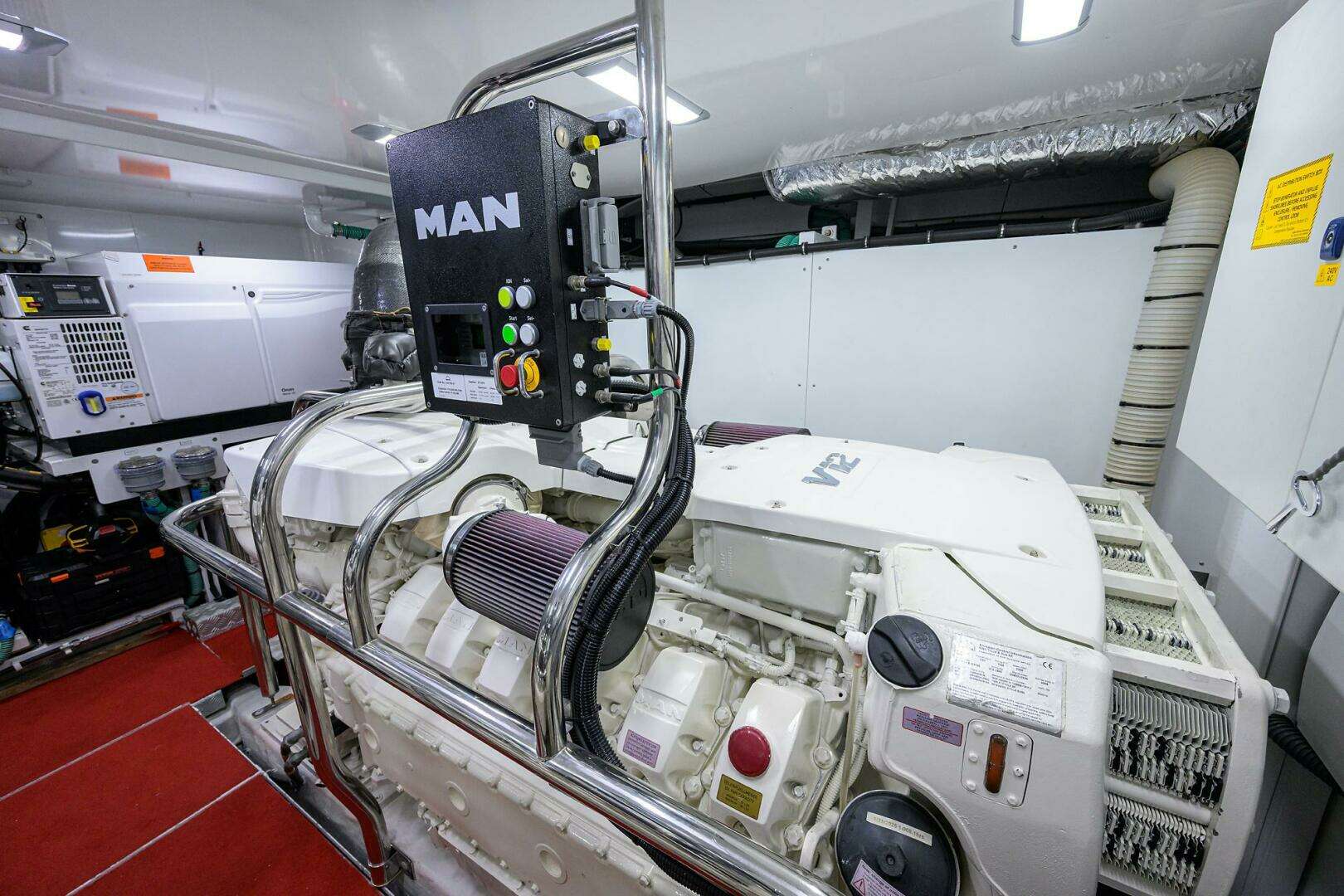 2021 Princess Y78 - Image 72