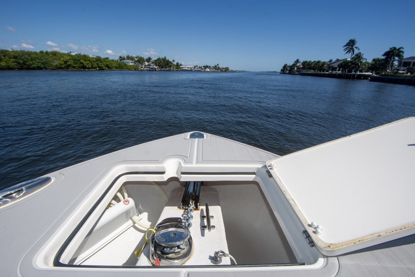 2023 Cobia 280 Center Console - Image 23