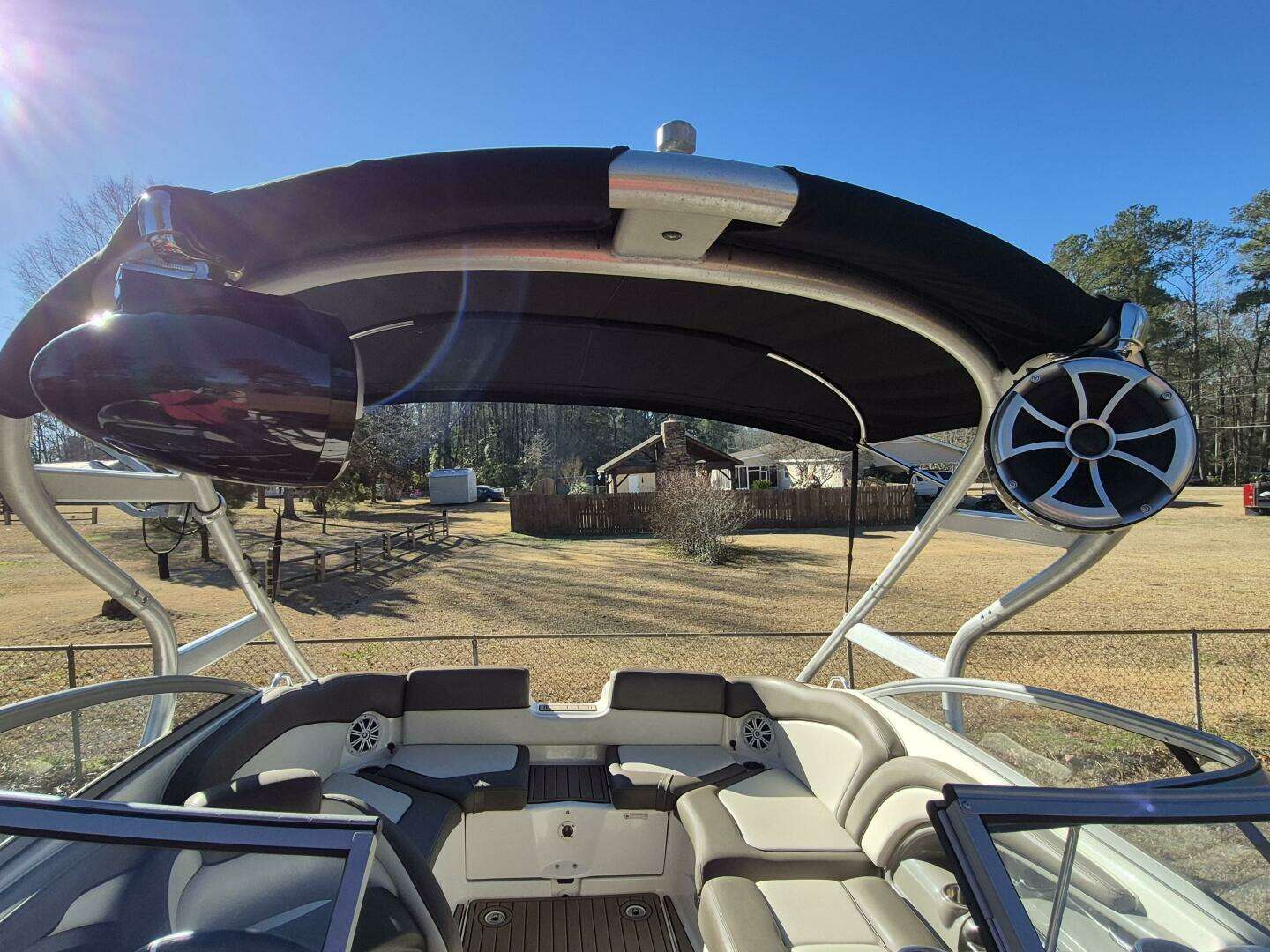 2011 Yamaha Boats 242 Limited S - Image 16