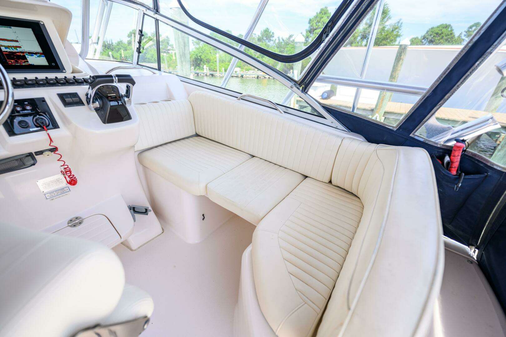 2003 Grady-White 330 Express - Image 16