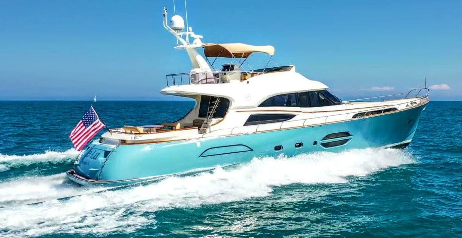 2006 Mochi Craft 74' Dolphin - Image 2