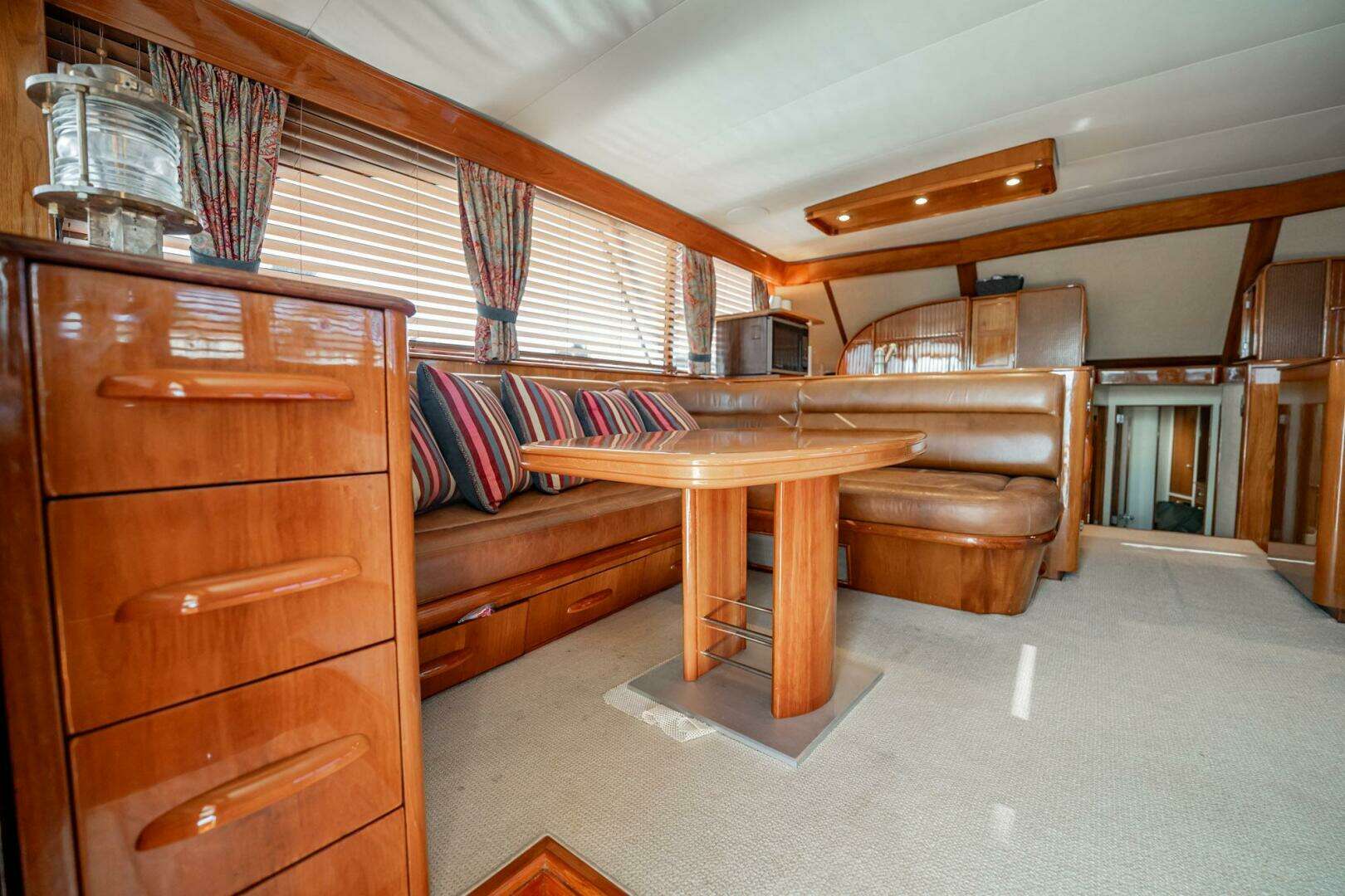 1983 Rybovich 55 Convertible - Image 11
