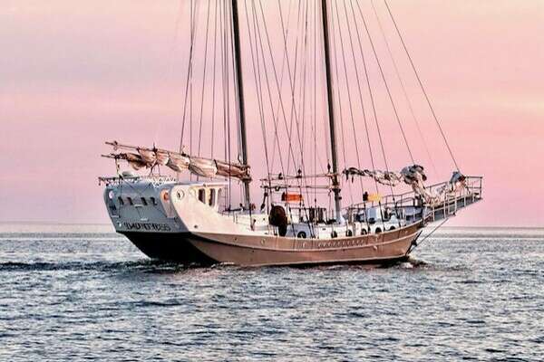 1989 Custom Schooner Liveaboard - Image 1