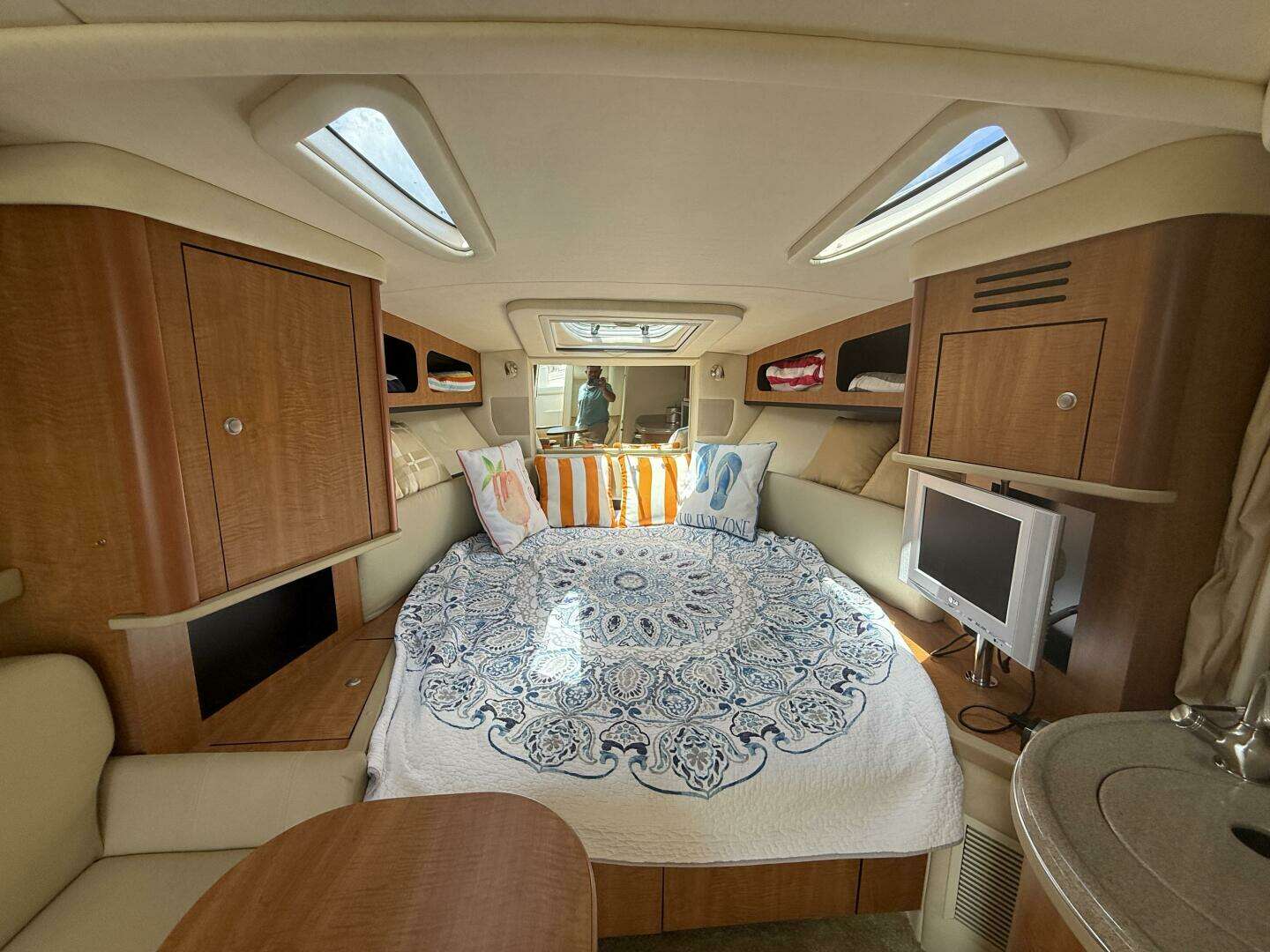 2006 Sea Ray 290 Sundancer - Image 11