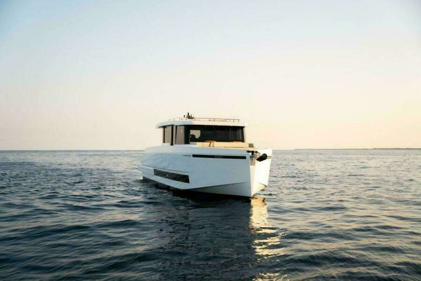 2026 De Antonio Yachts D60 - Image 4