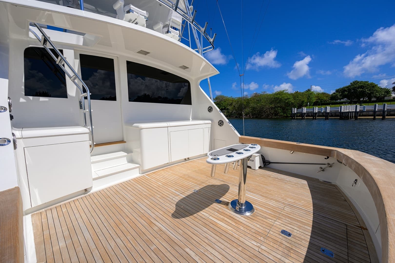 2003 American Custom Yachts — - Image 13