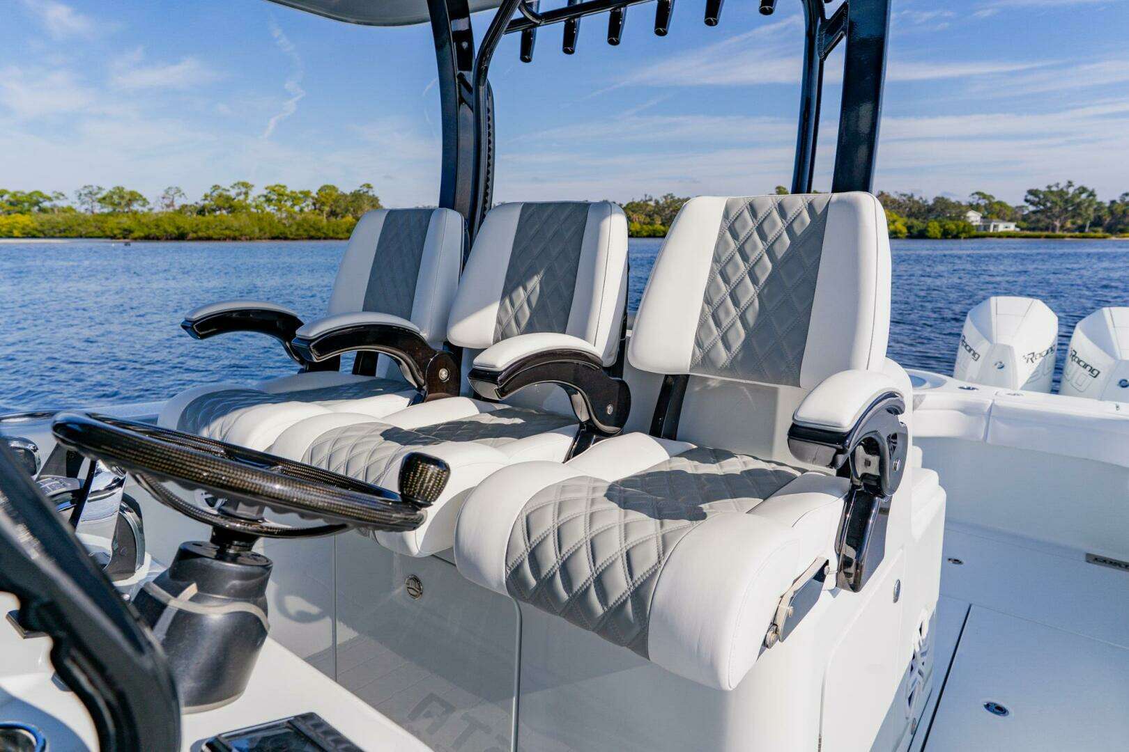 2024 Costa Custom 34 SV - Image 18