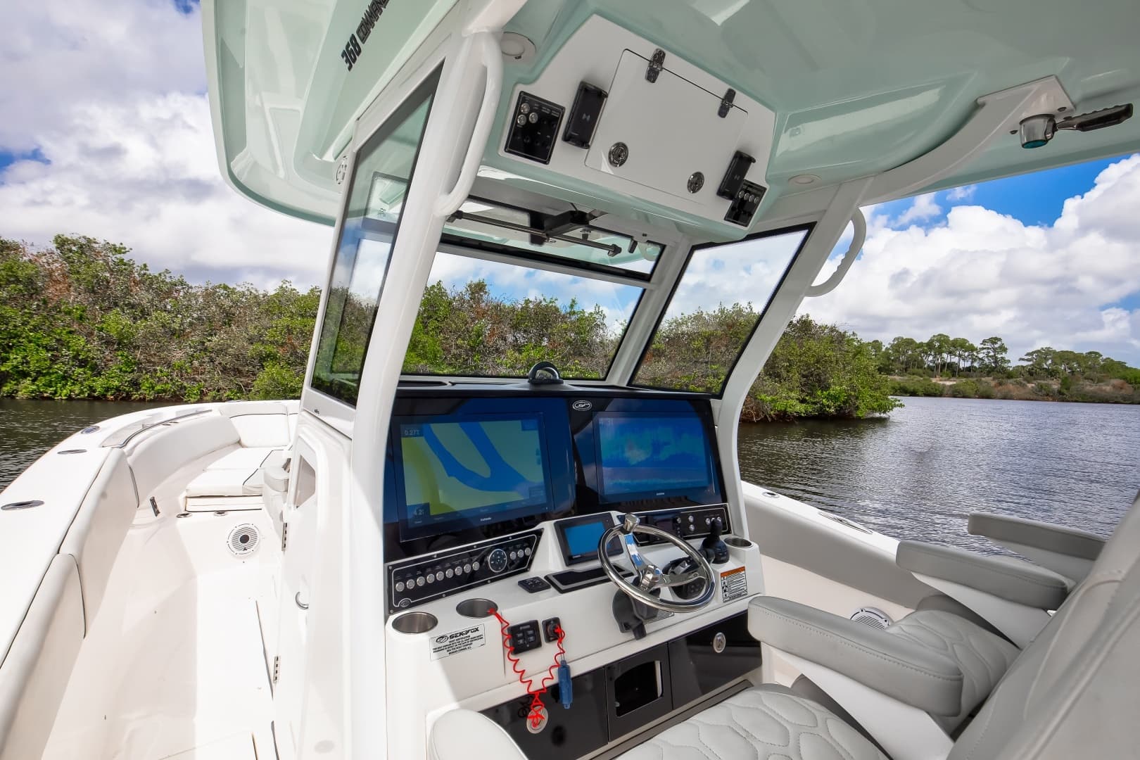 2021 Sea Fox 368 Commander - Image 5