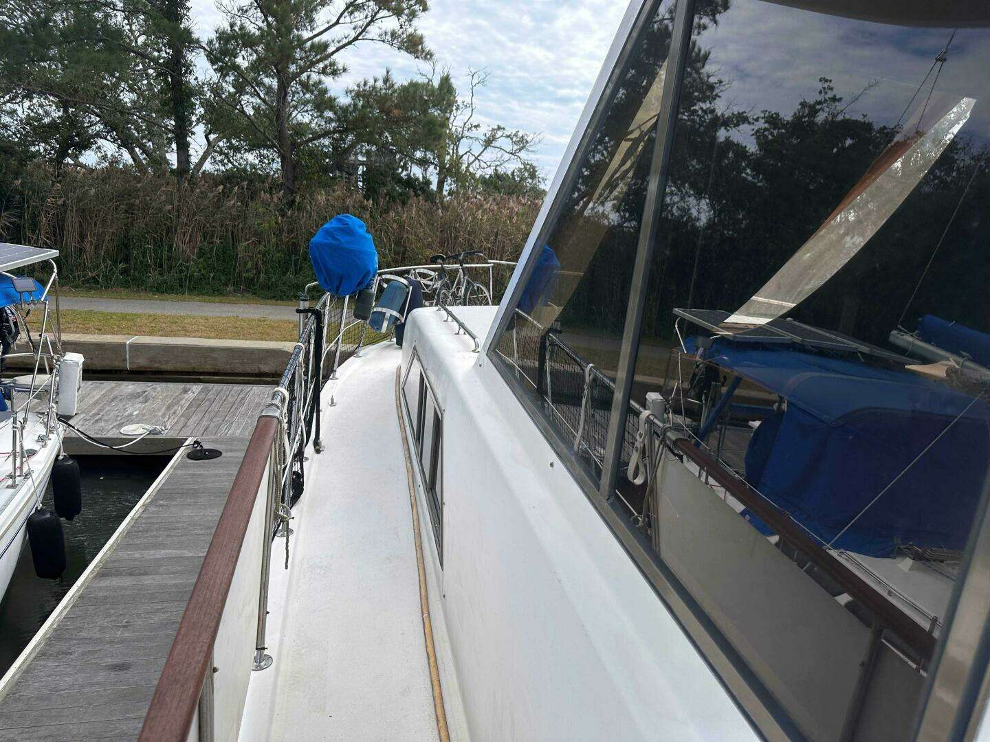 1989 Jefferson Marquessa 52 - Image 3