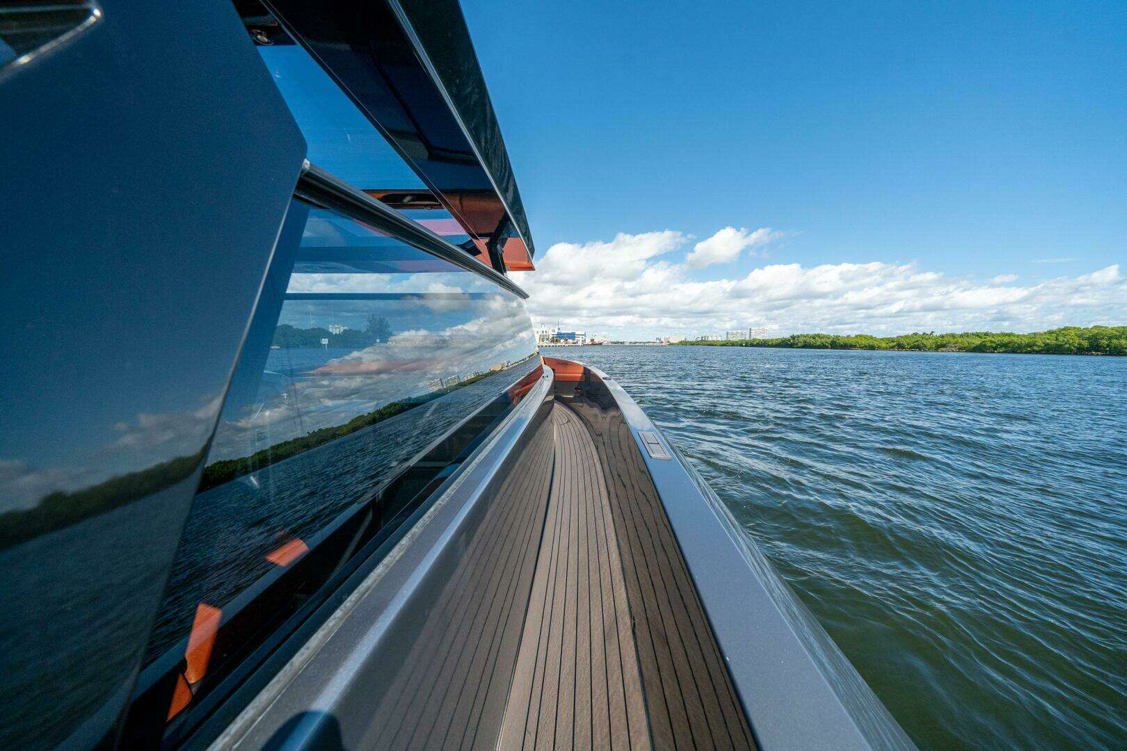 2022 Vanquish Yachts VQ45 - Image 21