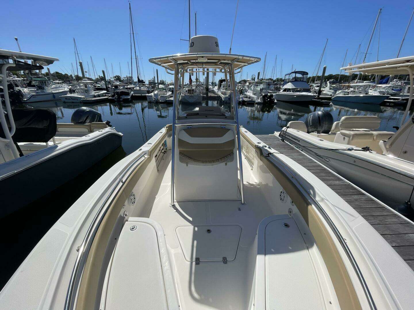 2017 Pioneer 222 Islander - Image 15