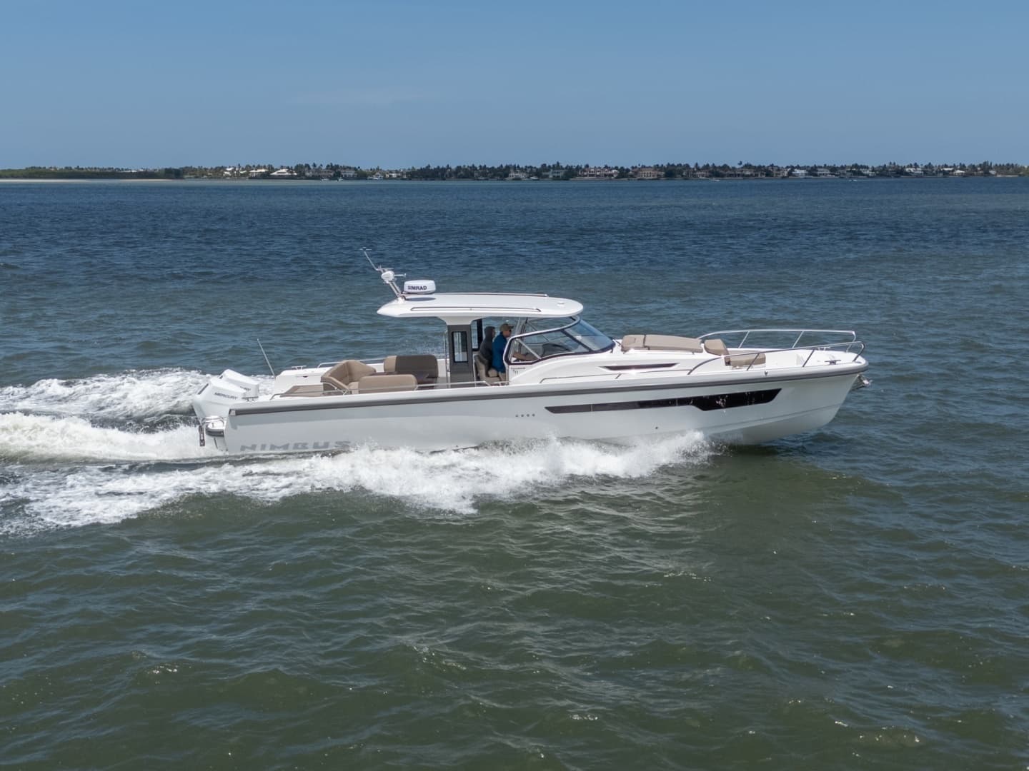 2025 Nimbus Tender 11 - Image 33