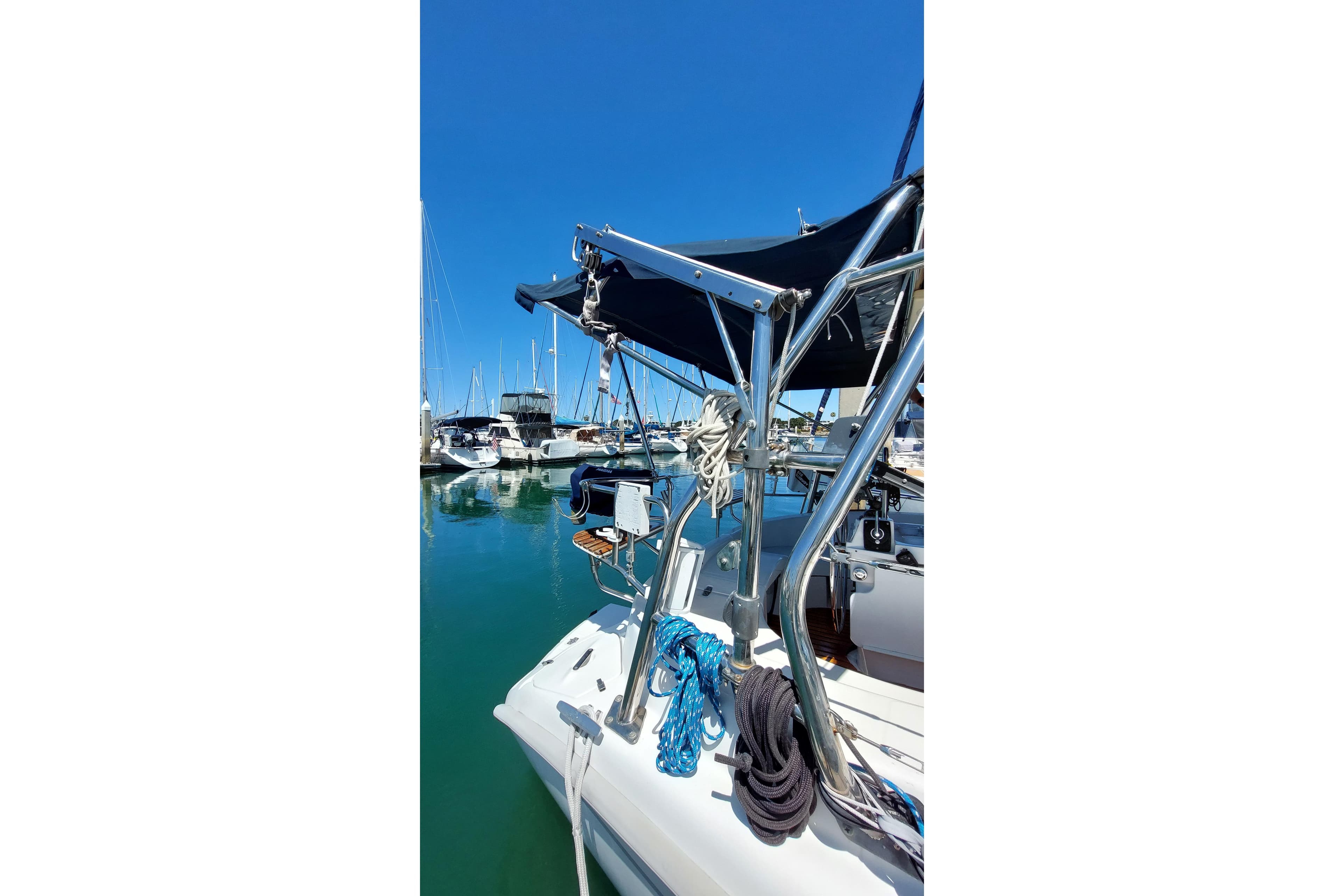 Outboard motor hoist.