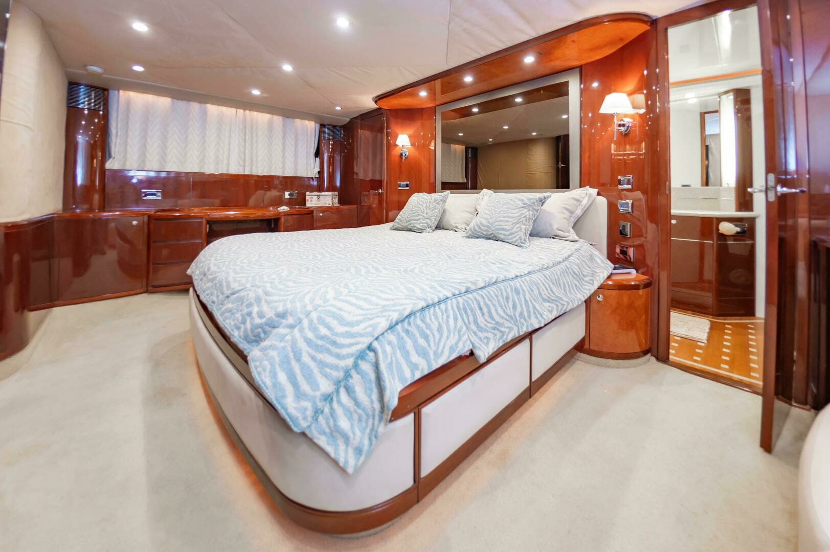 2006 Princess 75 - Image 69