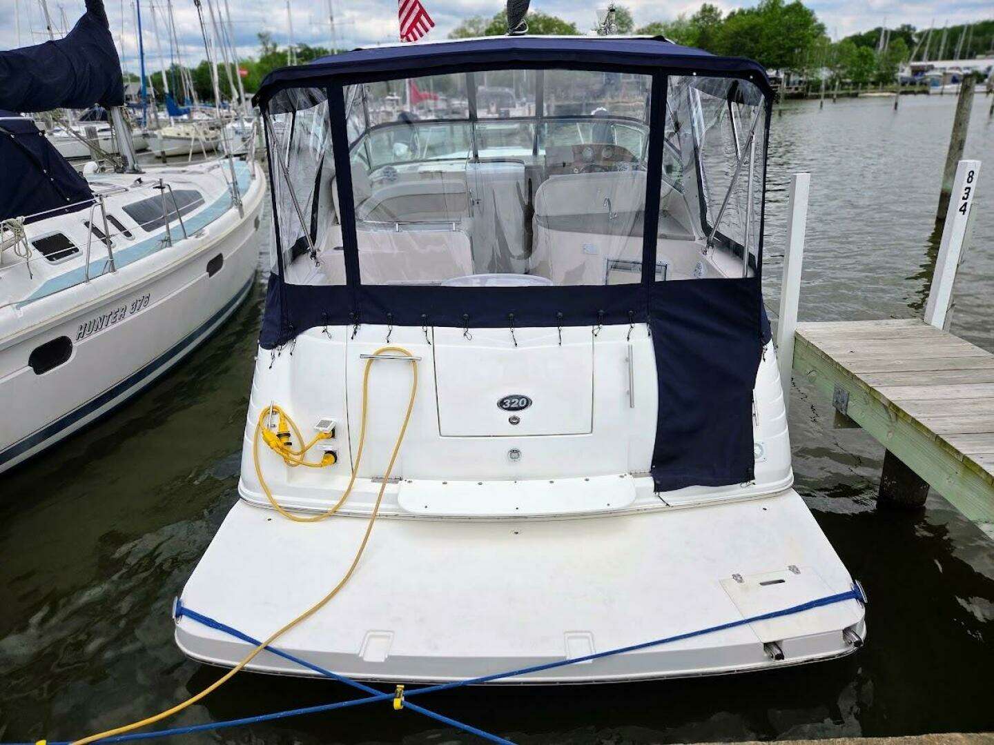 2007 Rinker 320 Express - Image 8