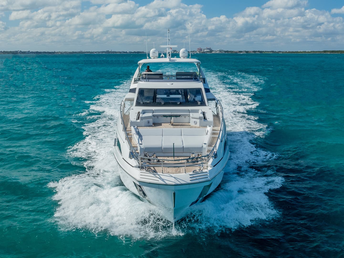 2020 Azimut GRANDE 27M - Image 4