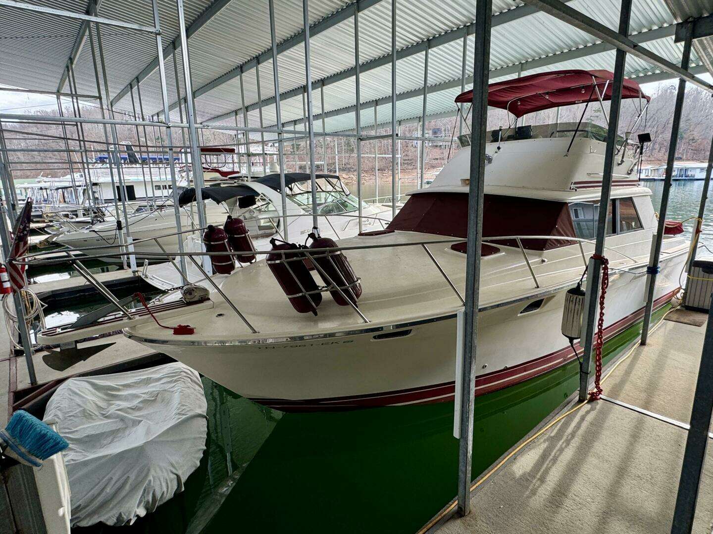 1979 Silverton 34 Convertible - Image 15