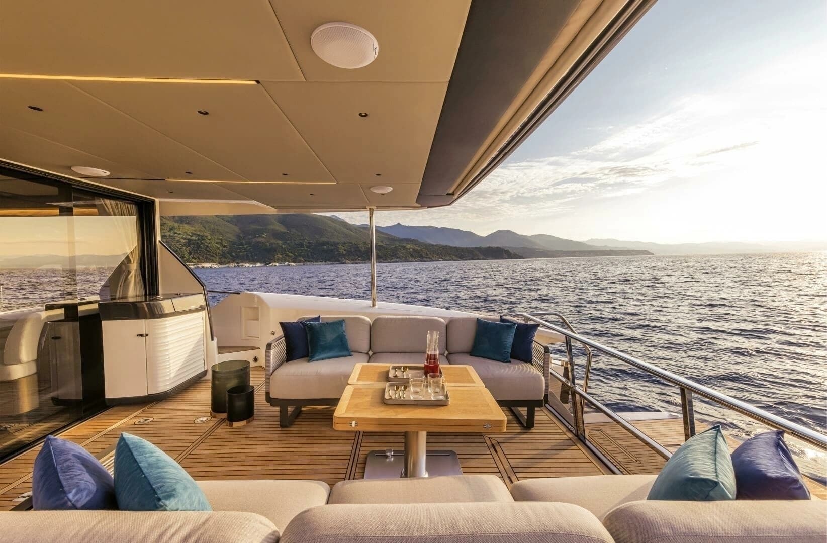 2027 Absolute 60 Flybridge - Image 22