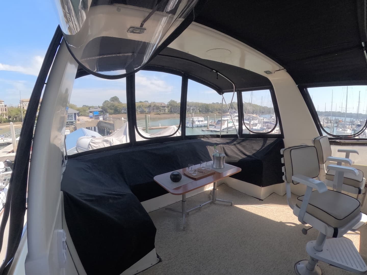 1987 Hatteras Motor Yacht - Image 57