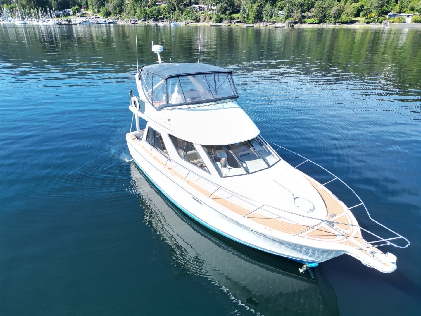 1998 Bayliner 3788 - Image 10
