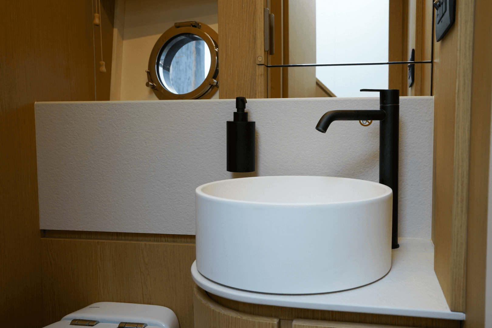 2026 Azimut Fly 62 - Image 62