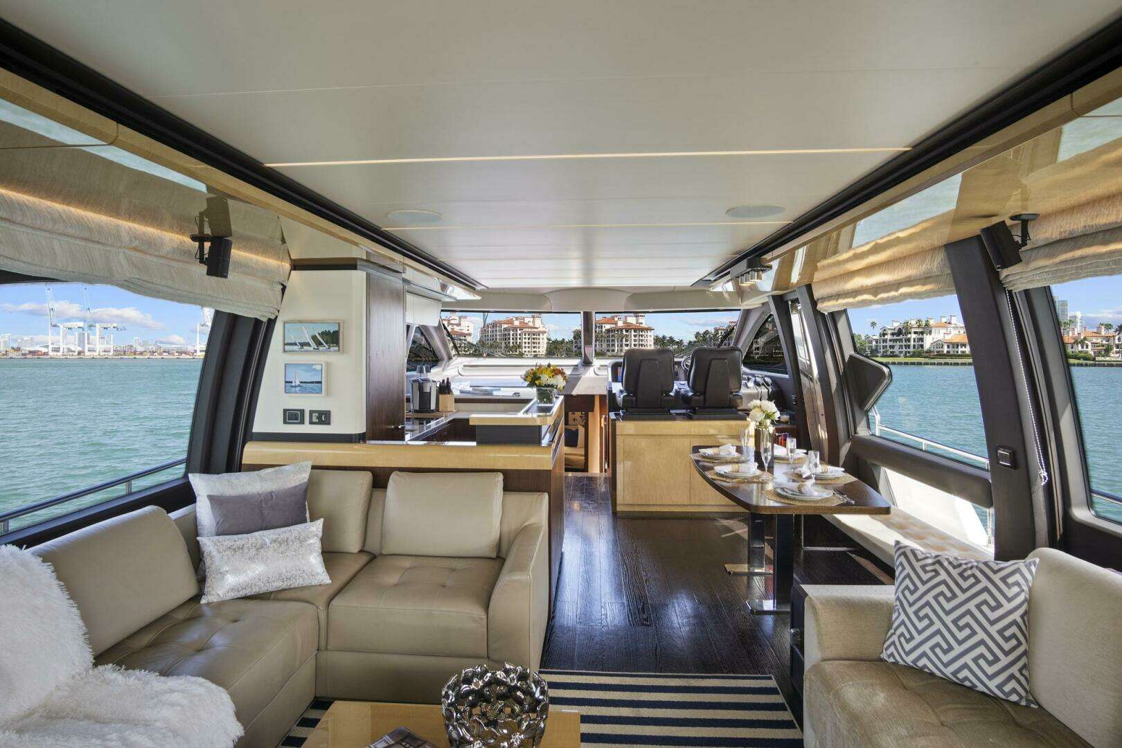 2017 Azimut 72 Flybridge - Image 25