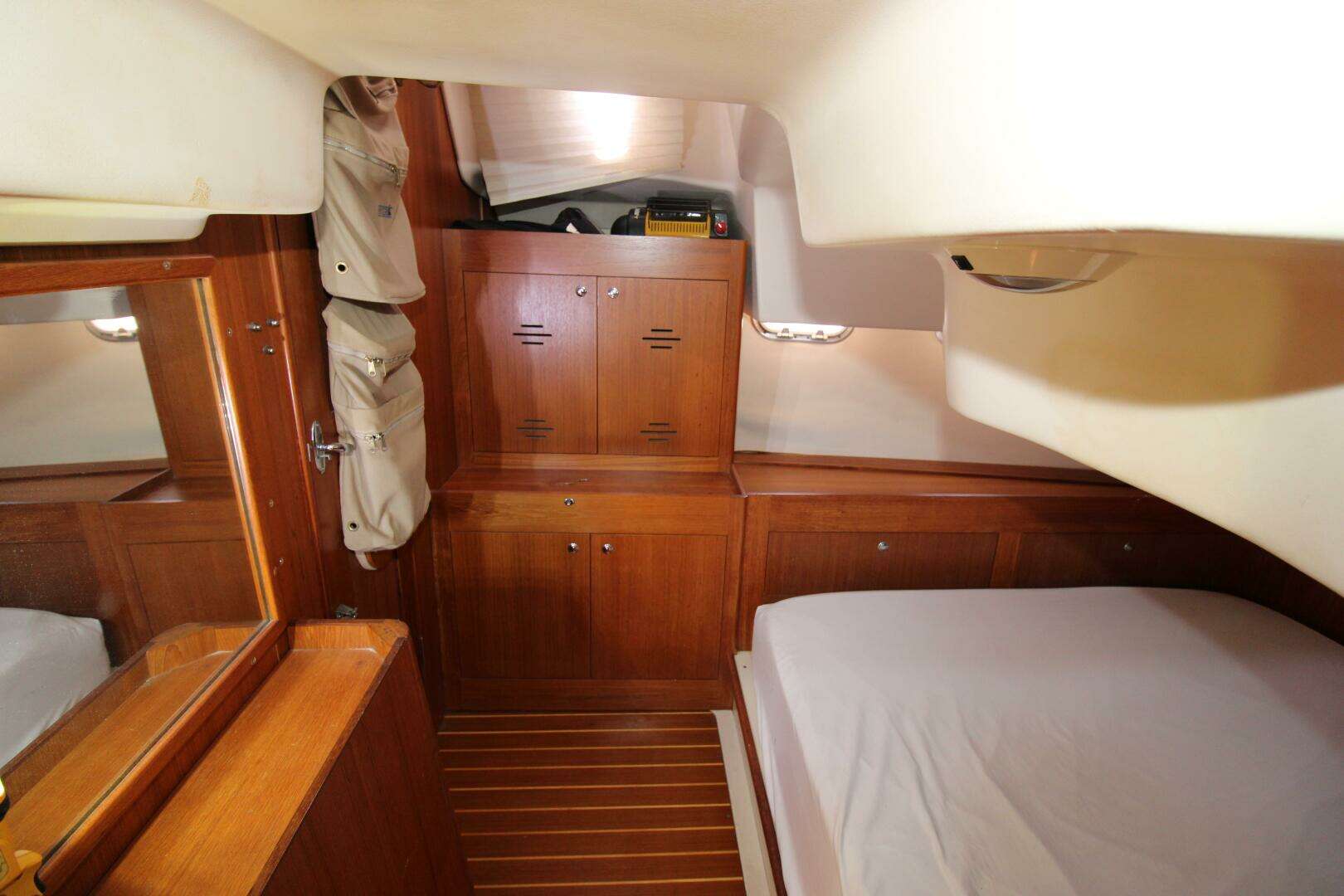 2002 Hunter 410 - Image 42