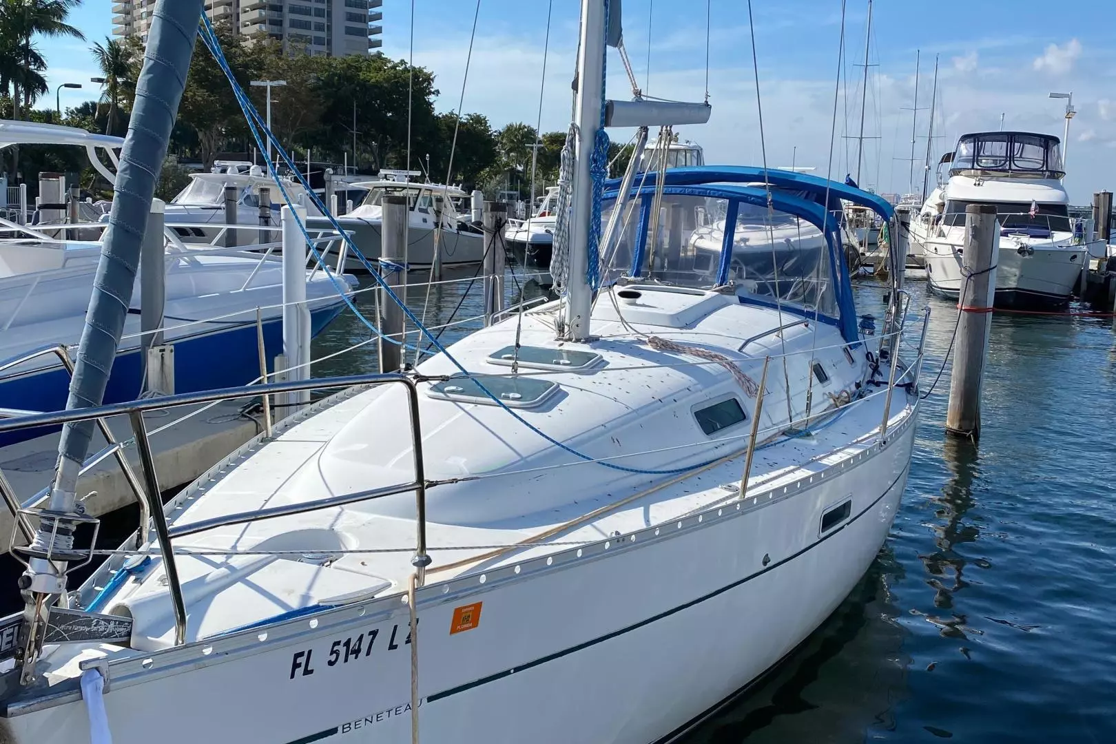 2001 Beneteau 331 - Image 4
