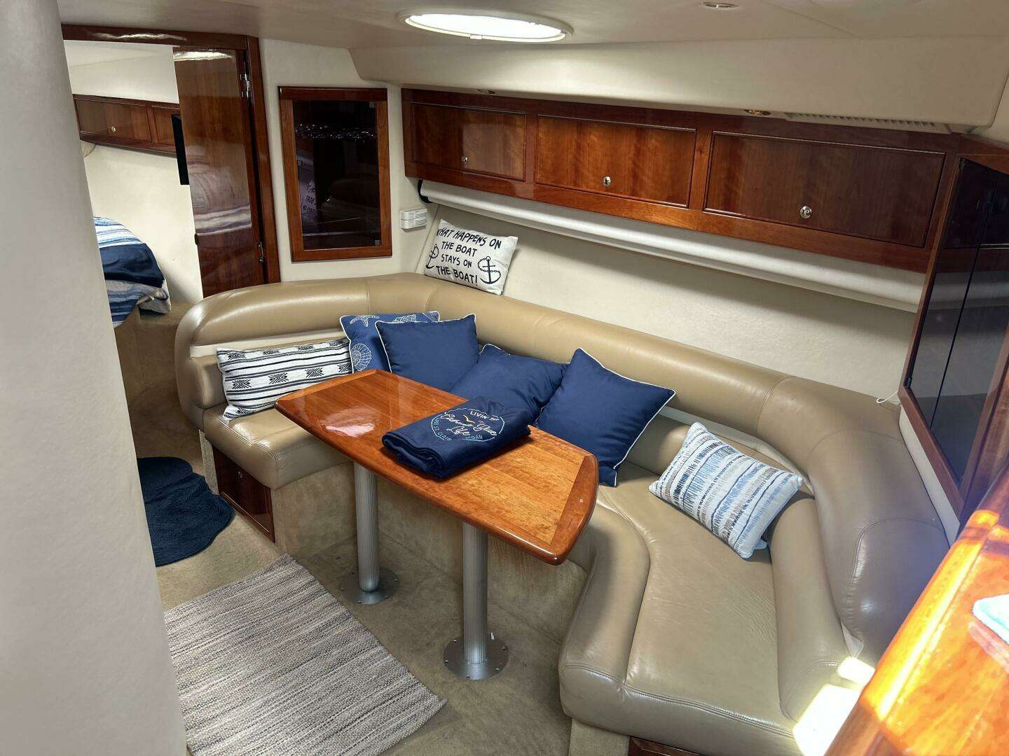 2004 Wellcraft Excalibur - Image 30