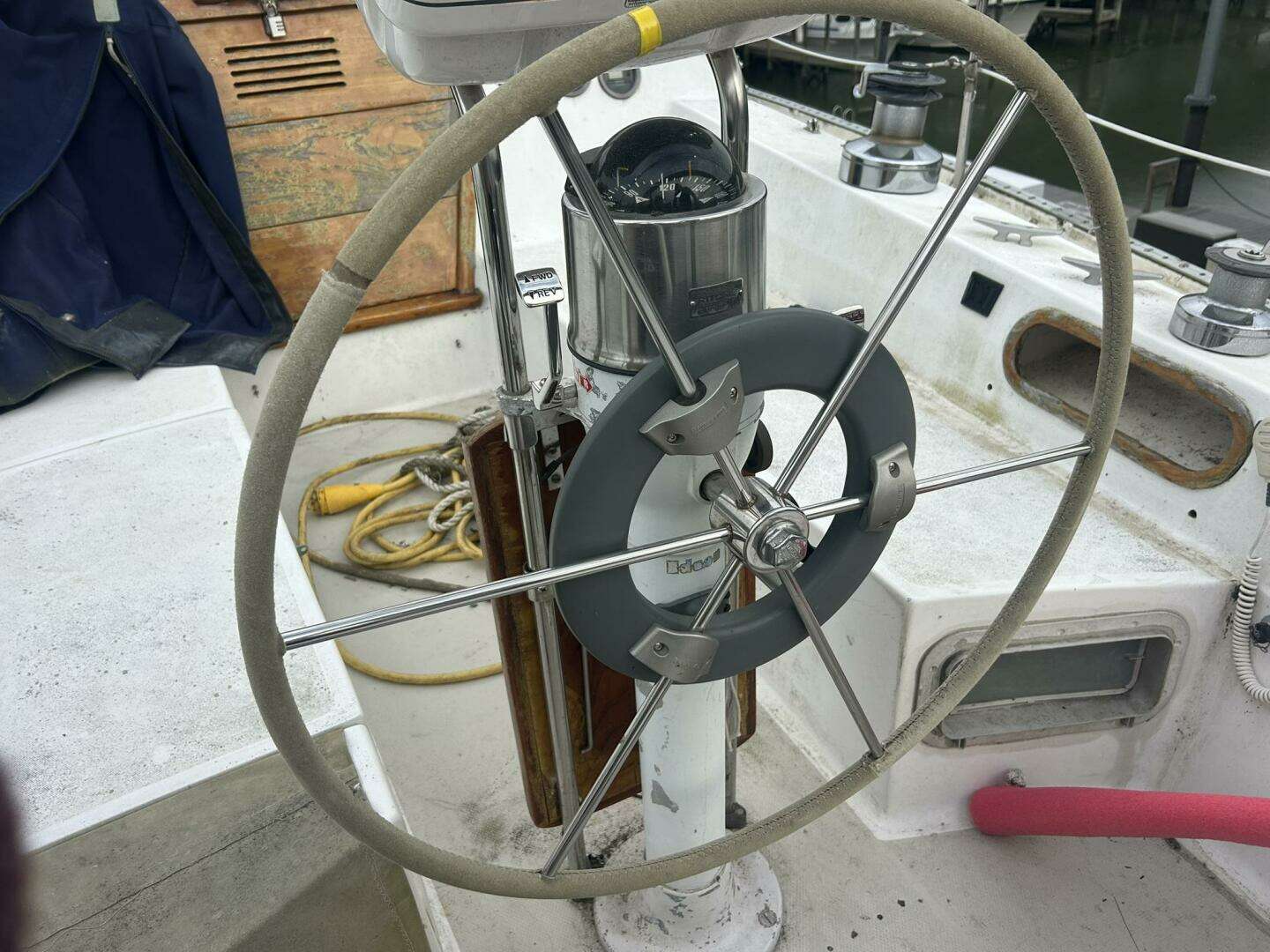1985 Catalina 36 Tall Rig - Image 15