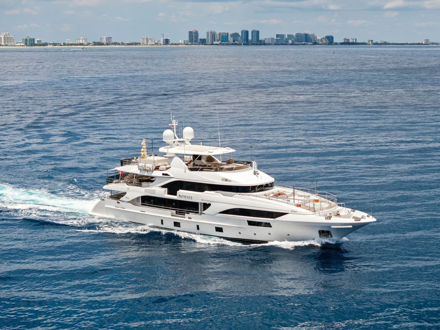 2012 Benetti Classic Supreme 132 - Image 4
