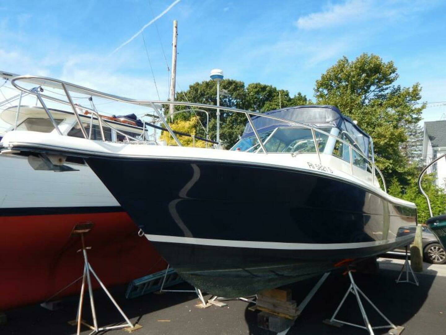 2001 Pursuit 2860 Denali - Image 2