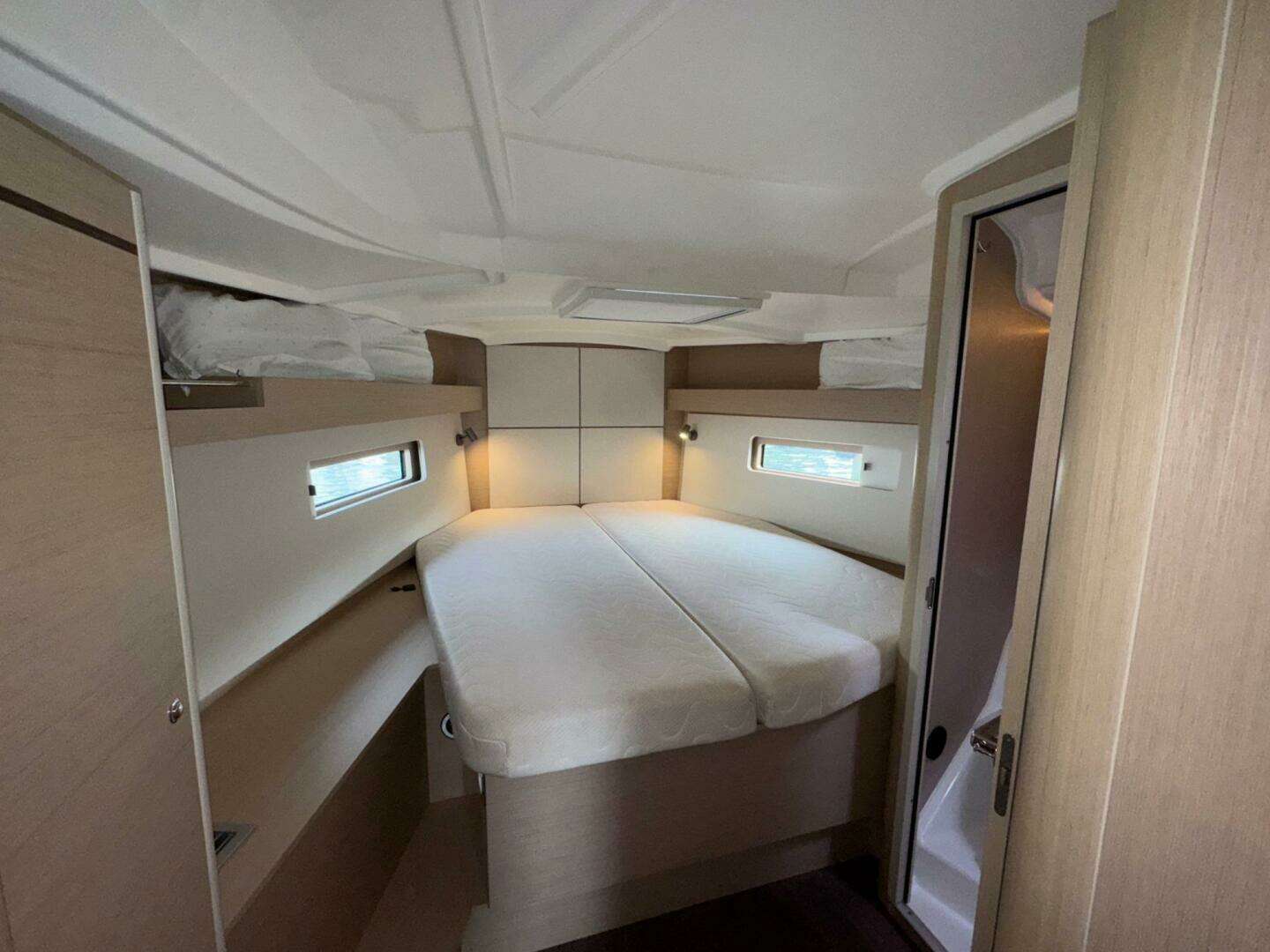 2022 Beneteau Oceanis 40.1 - Image 42