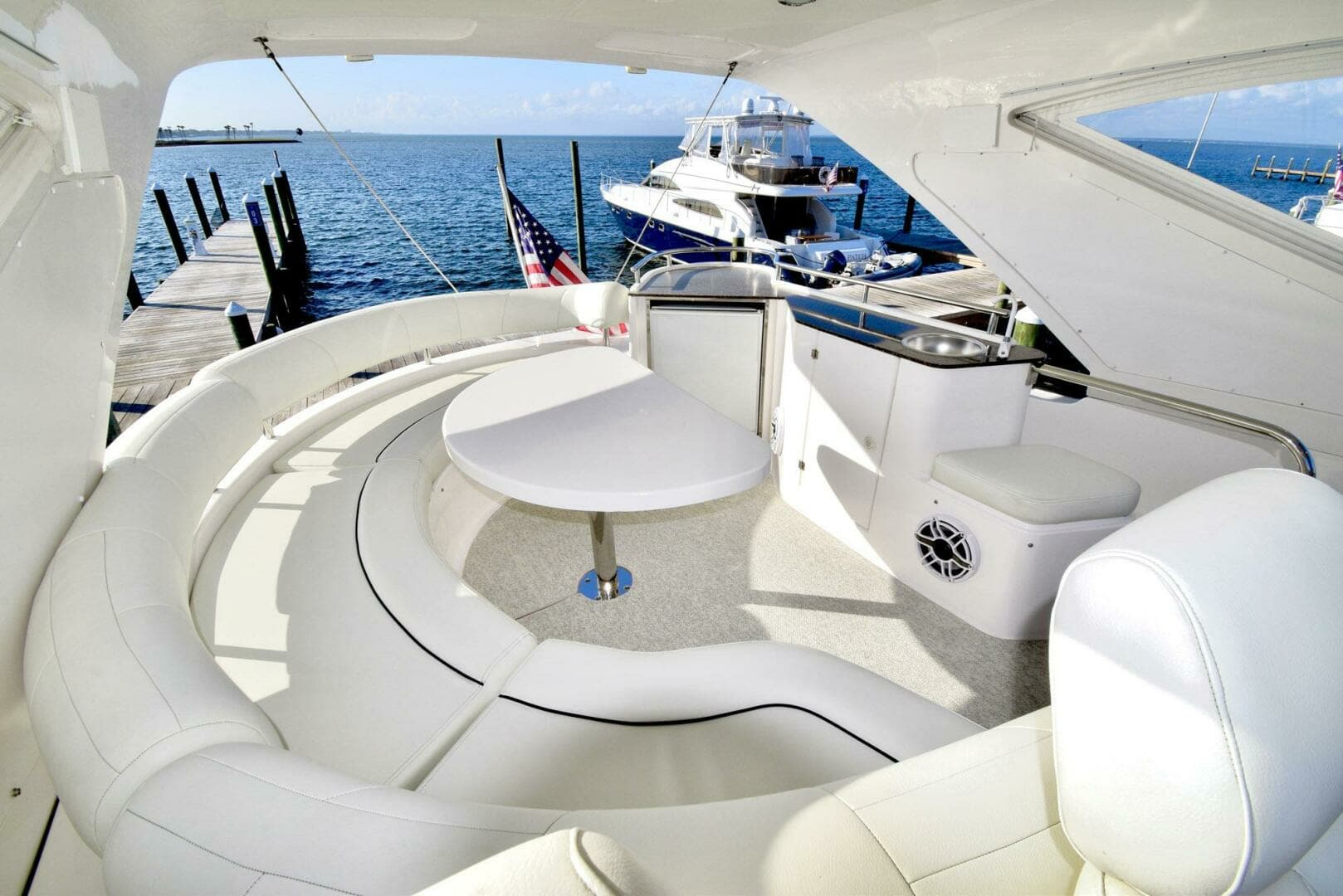 2010 Neptunus MY Flybridge - Image 28