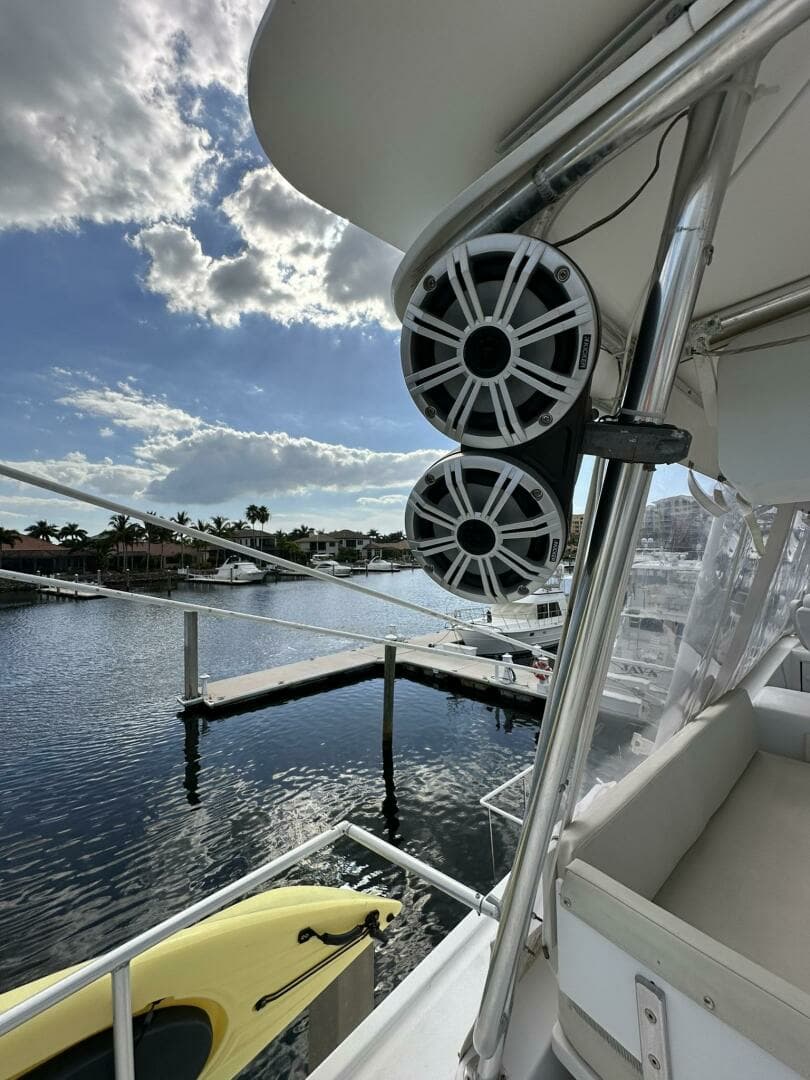 1988 Viking Motor Yacht - Image 89