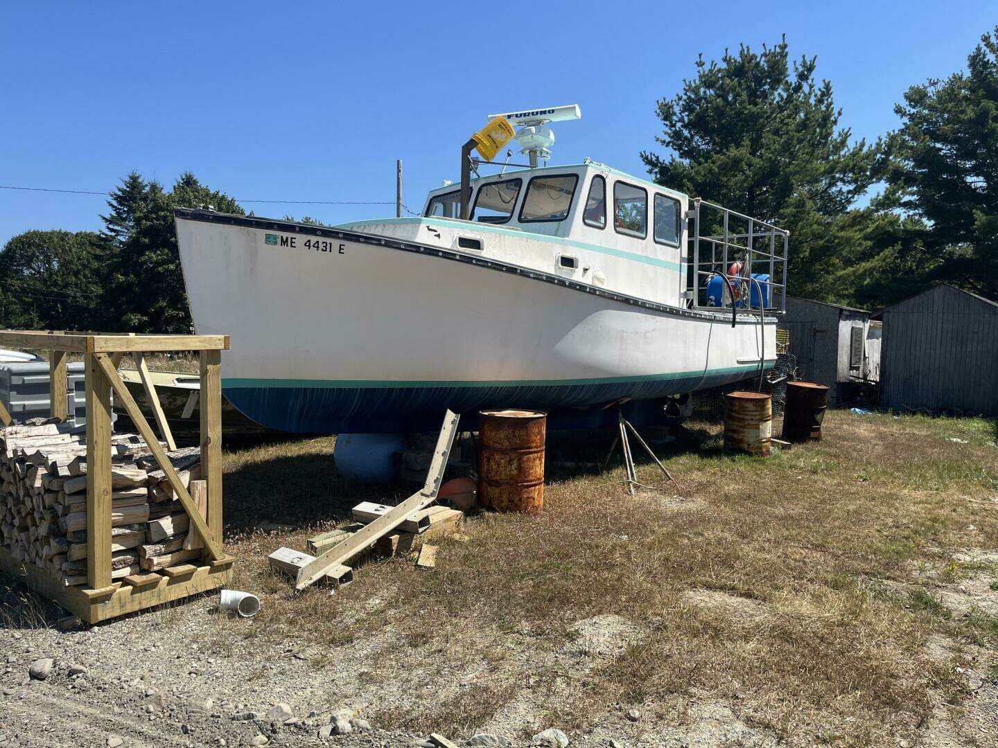 1985 Ellis Lobster - Image 2