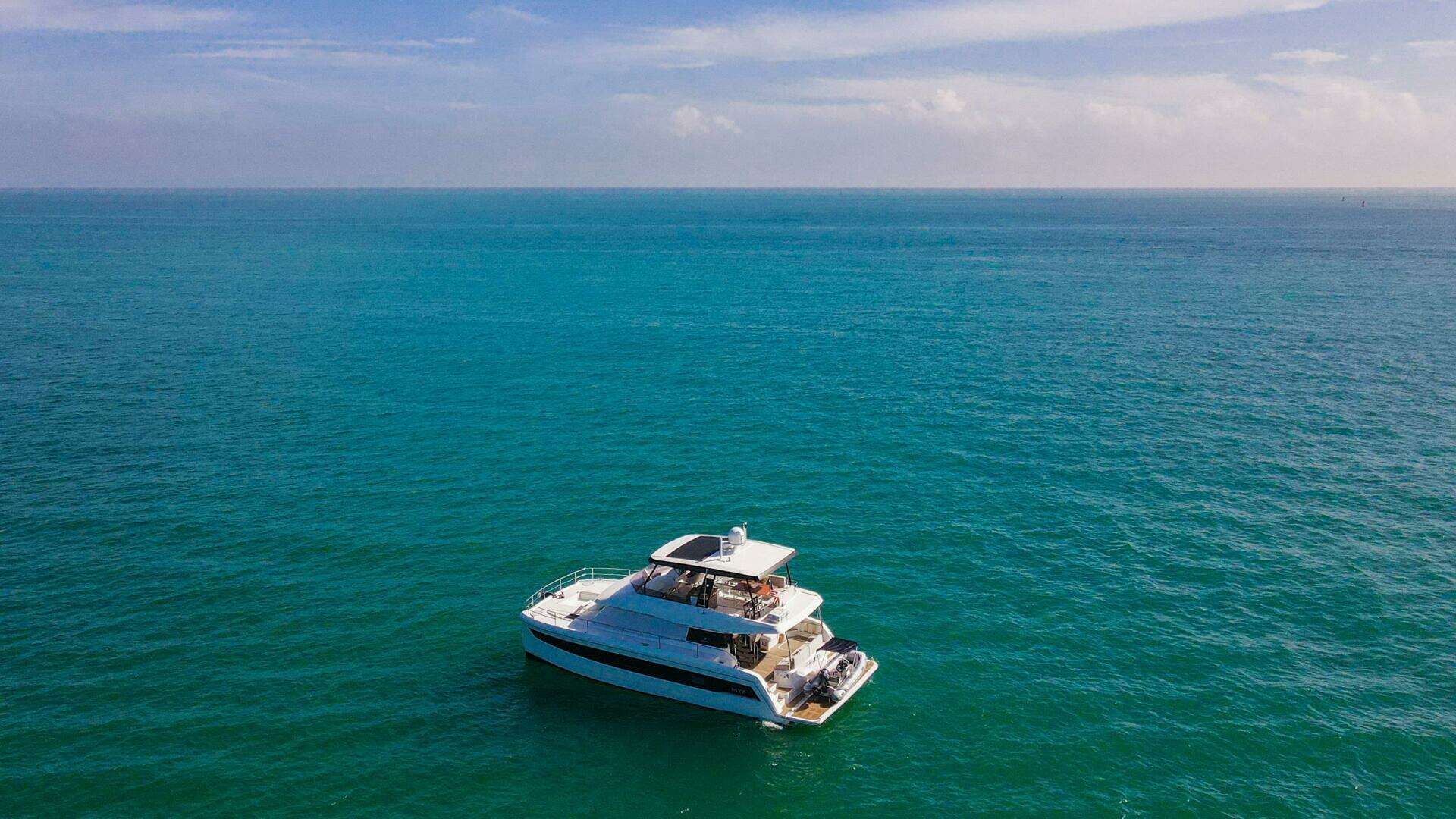 2022 Fountaine Pajot MY6 - Image 9