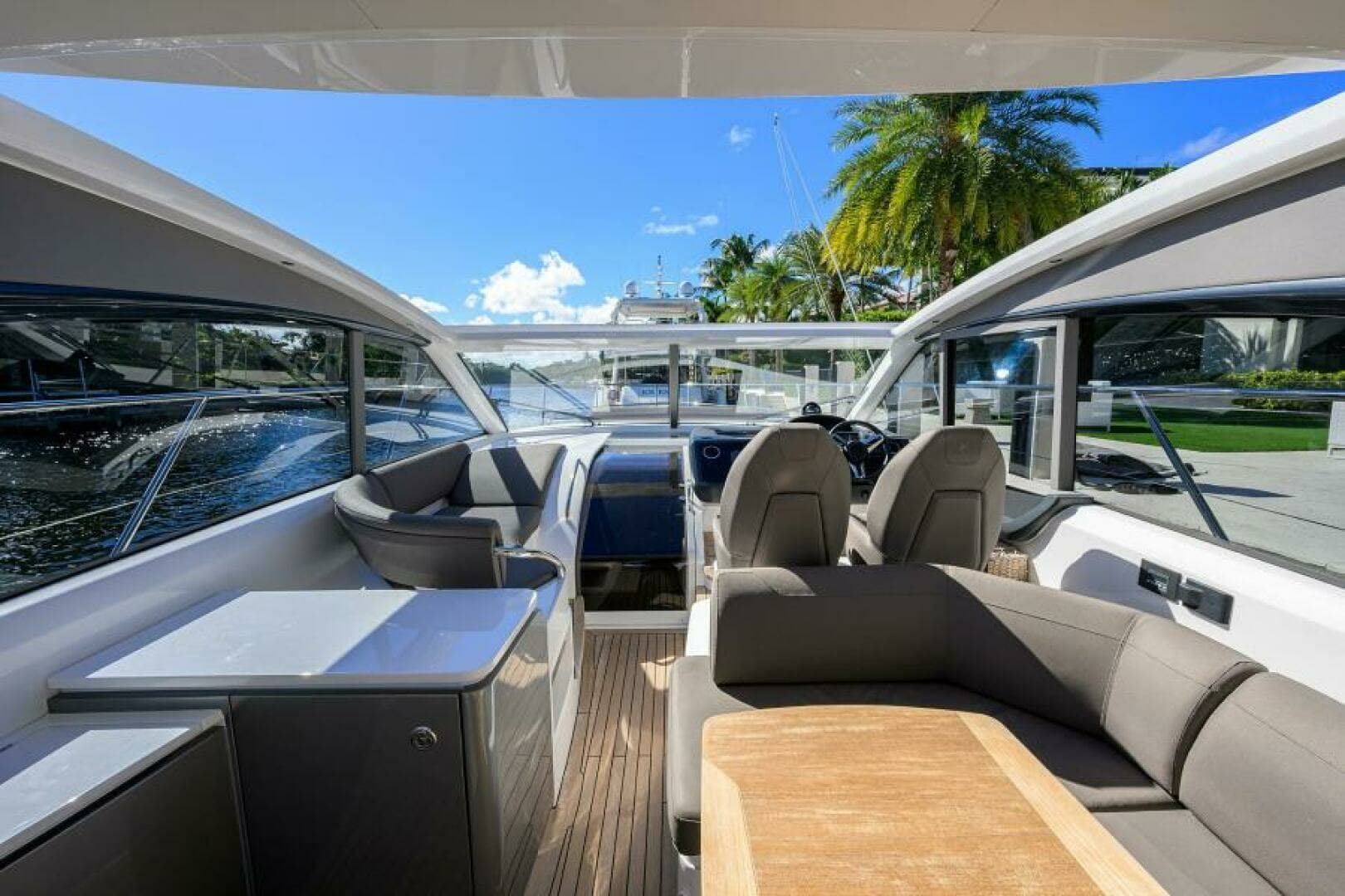 2022 Princess V50 Open - Image 33
