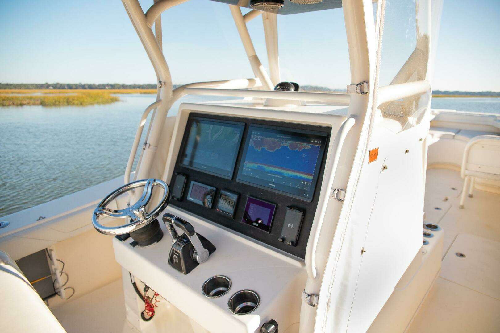 2014 Yellowfin — - Image 17