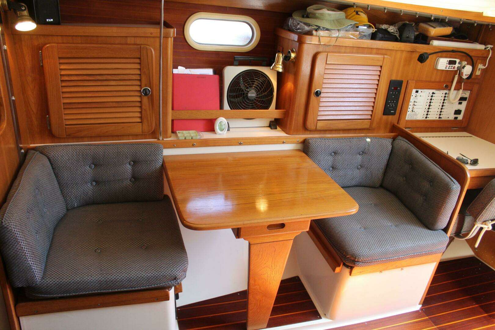 2000 Catalina 36 MkII - Image 8