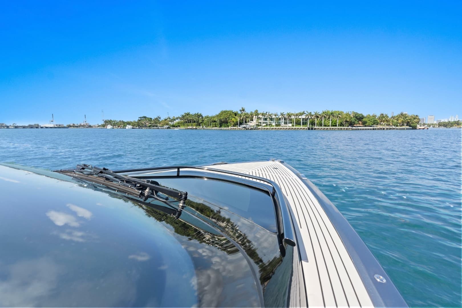 2020 Princess R35 - Image 14