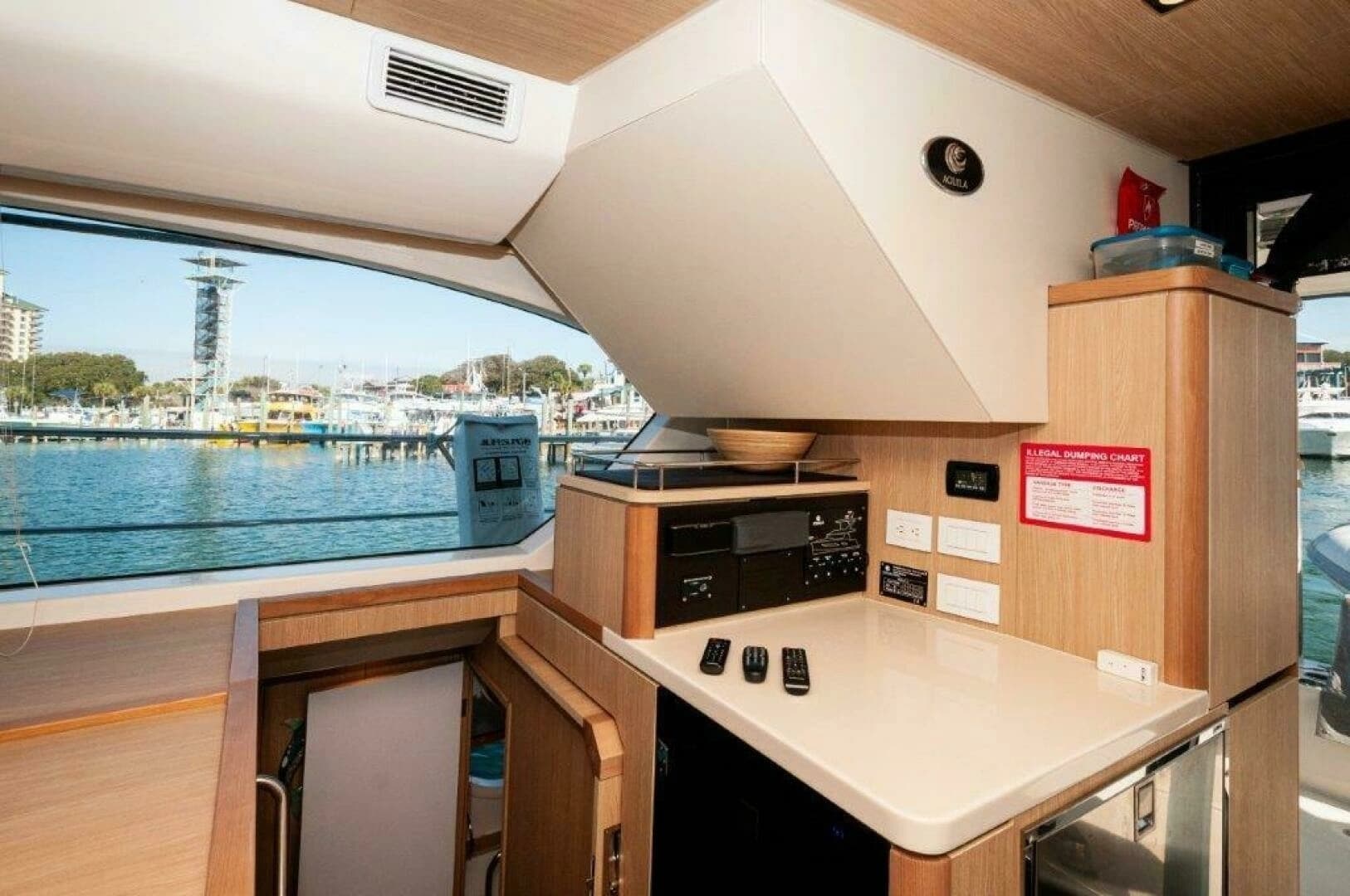2018 Aquila 44 Yacht - Image 11