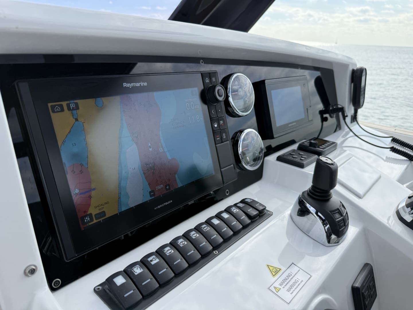 2019 Fjord 40 Open - Image 38