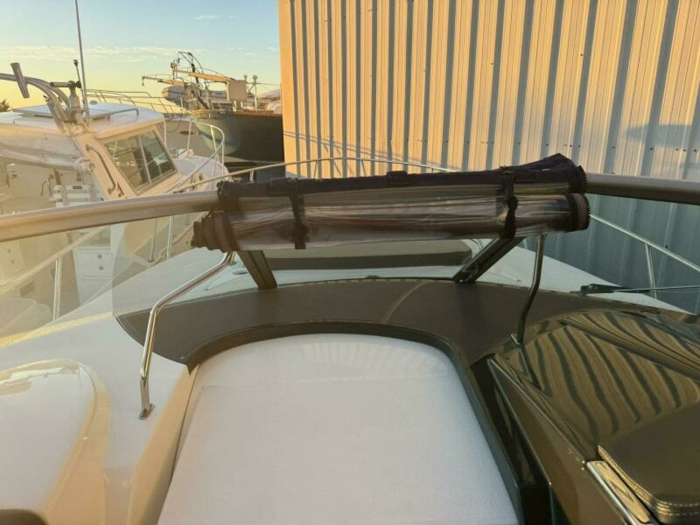 2018 Monterey 295 Sport Yacht - Image 26