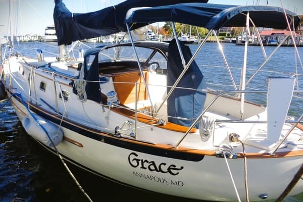 1997 Pacific Seacraft 37 - Image 1
